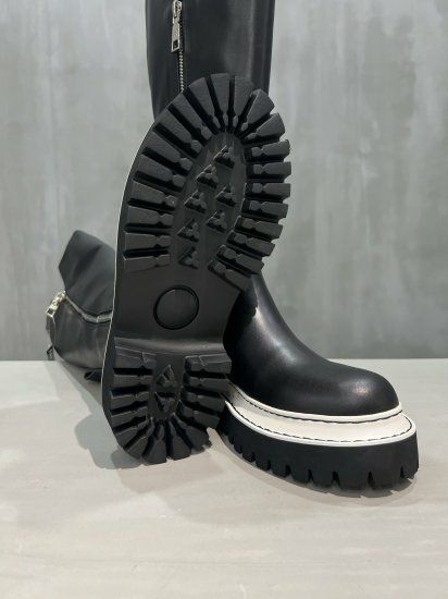 MAISON MAVERICK PRESENTS（メゾンマヴェリックプレゼンツ