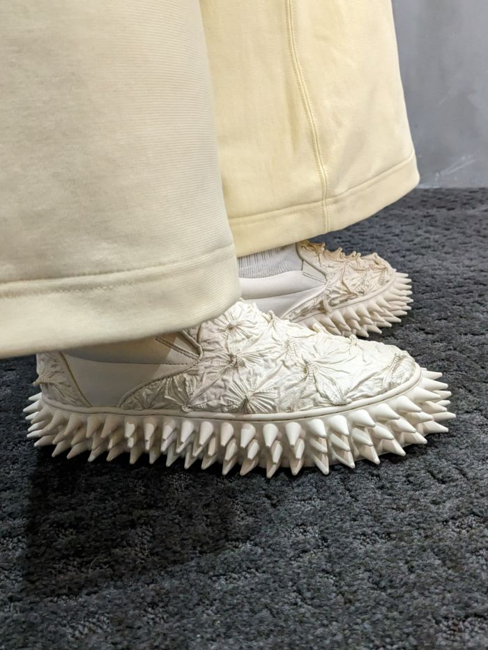 doublet（ダブレット）｜PORCUPINE SLIP-ON SNEAKER｜24SS60FT60