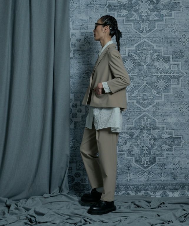 今季秋冬物トーマスマグパイのミルク色コーデュロイ カジュアルパンツ