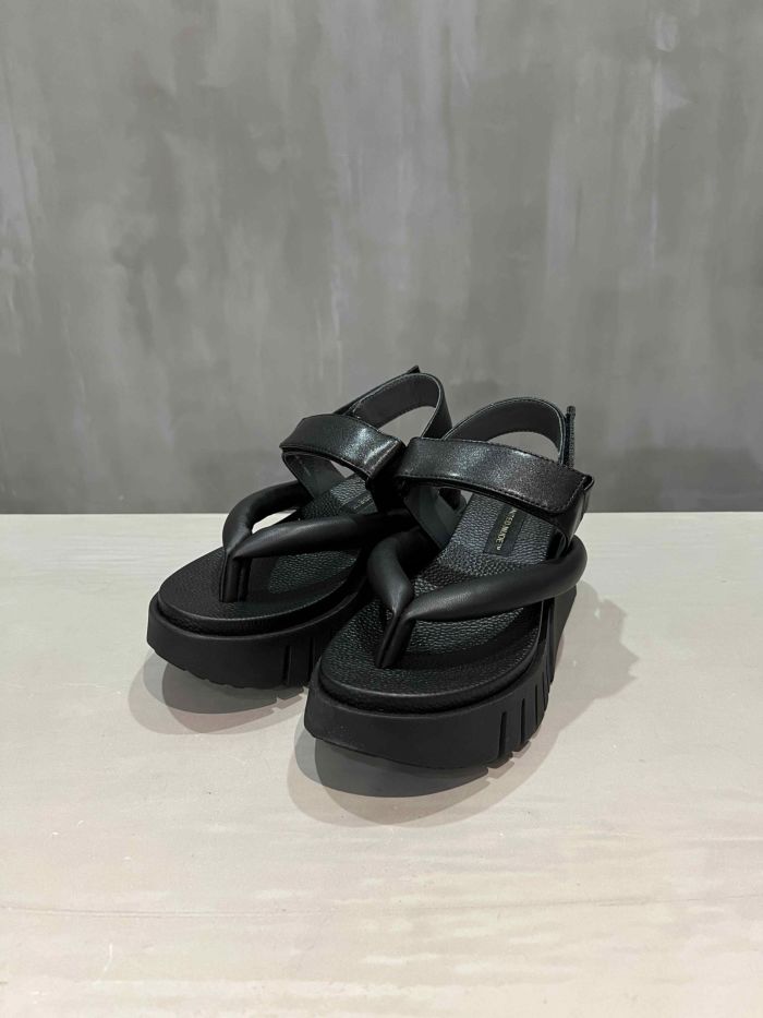 UNITED NUDE(ユナイテッドヌード)|Delta Tong Black|46430004