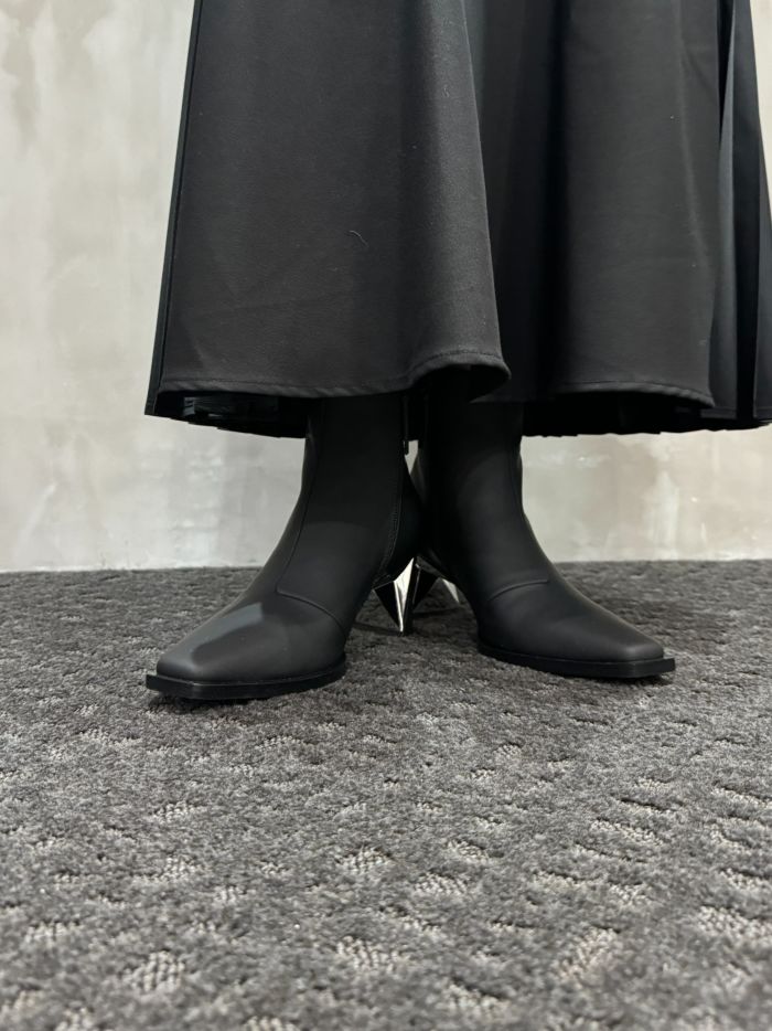 美品⭐︎ユナイテッドヌード ポインテッドトウ レザー パンプス 黒 2025年最新】UNITED NUDE つま先：ポインテッドトゥ レディース