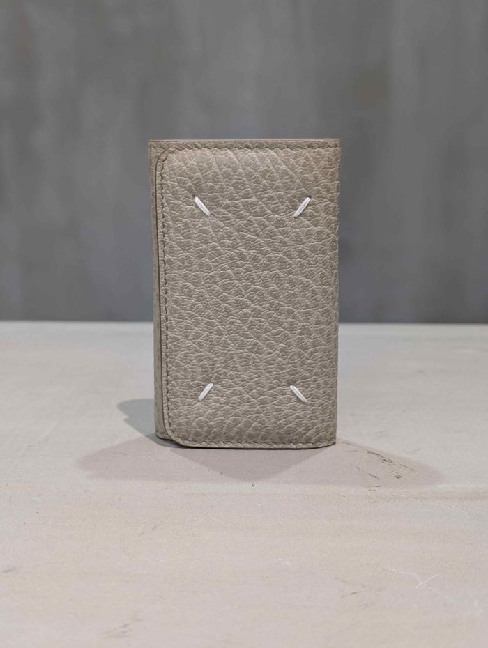Maison Margiela(メゾンマルジェラ)|4stitch key case Maison Margiela(メゾンマルジェラ)|4stitch key case