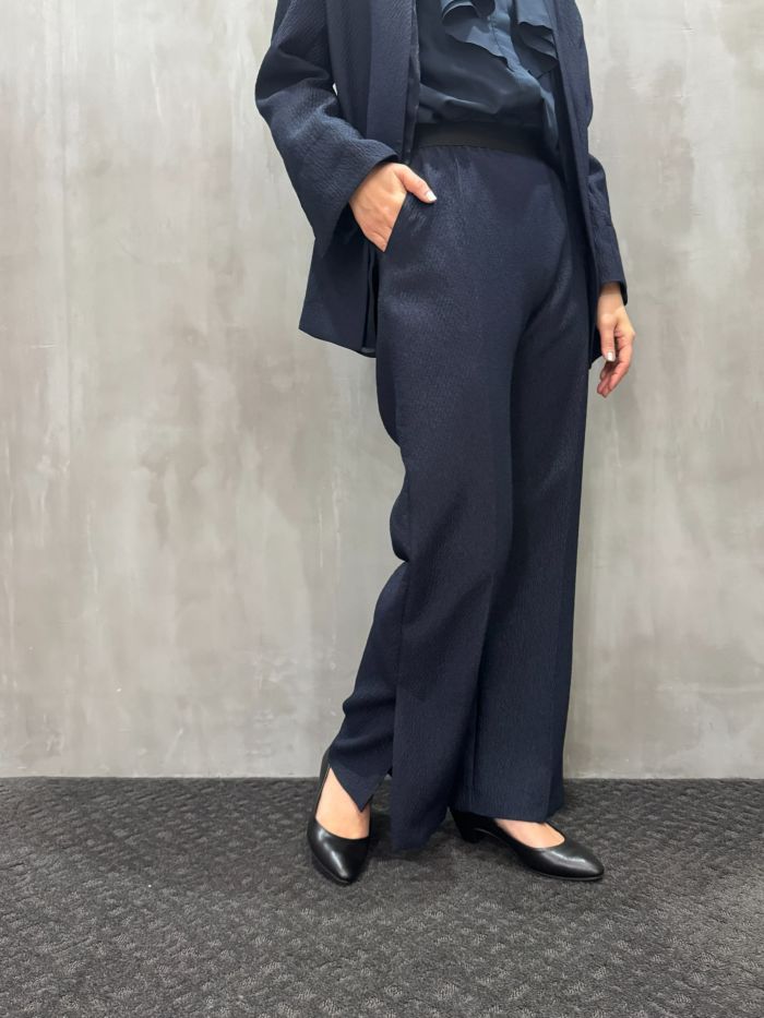 Lallia Mu(ラリア・ムー)|エンボスプレスパンツ|2511705