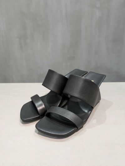 UNITED NUDE(ユナイテッドヌード)|Loop Hi|66420001