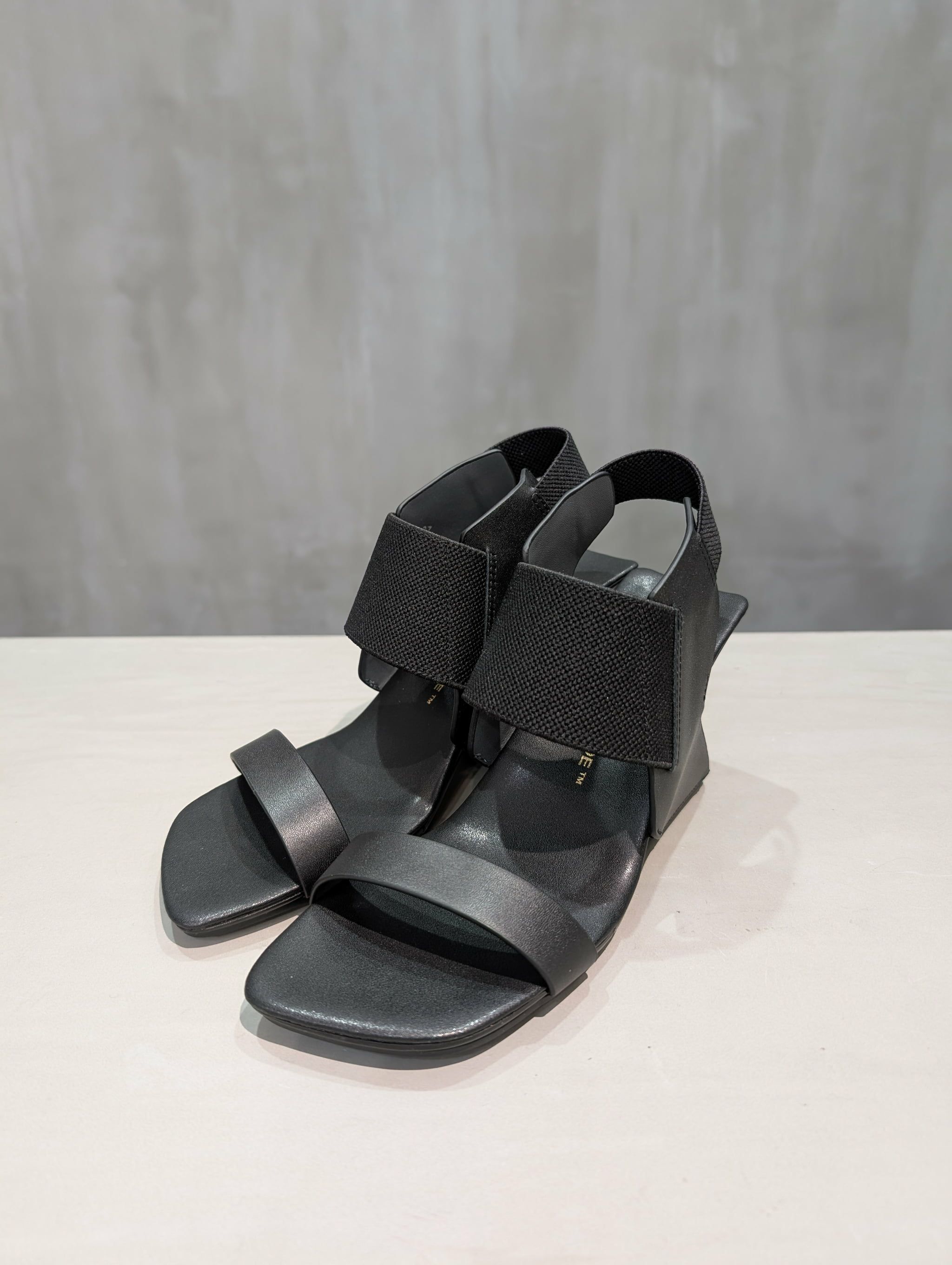 UNITED NUDE(ユナイテッドヌード)|Loop Reiki Hi|66420006