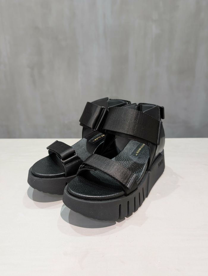 UNITED NUDE(ユナイテッドヌード)|Delta Run|66430003