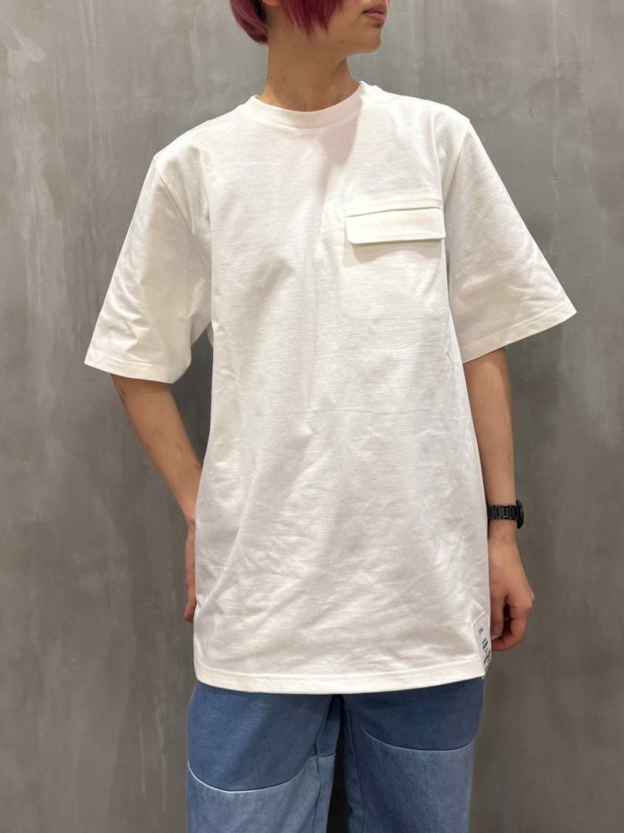 EZUMi(エズミ)|フラップディティールTシャツ|YESS25CS09 EZUMi(エズミ)|フラップディティールTシャツ|YESS25CS09