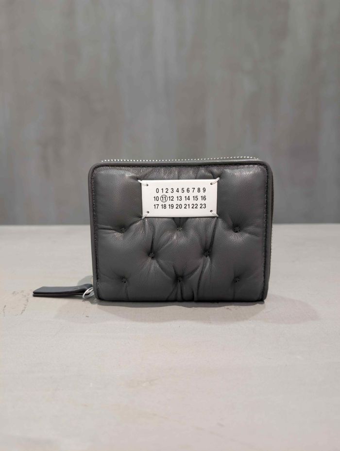 Maison Margiela（メゾンマルジェラ）｜Glam Slam Embroidered Wallet