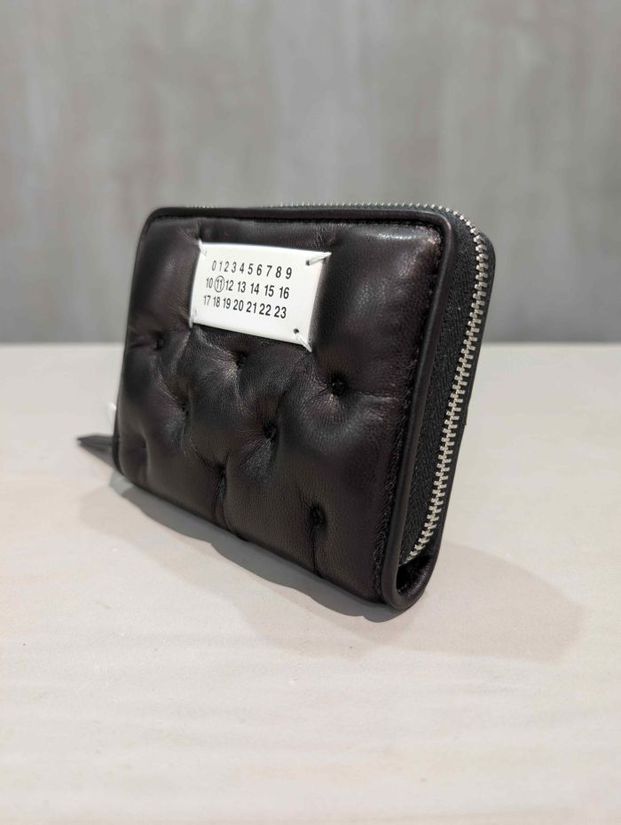Maison Margiela（メゾンマルジェラ）｜Glam Slam Embroidered Wallet
