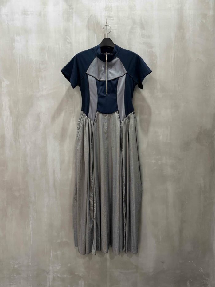 MAISON SPECIAL(メゾンスペシャル)|Zip up Volume Dress|21251266005