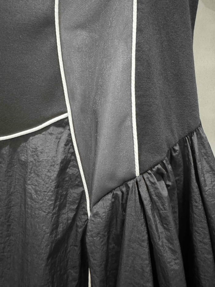 【リメイク】 メゾンスペシャル　Zip up Volume Dress SALE】Zip up Volume Dress