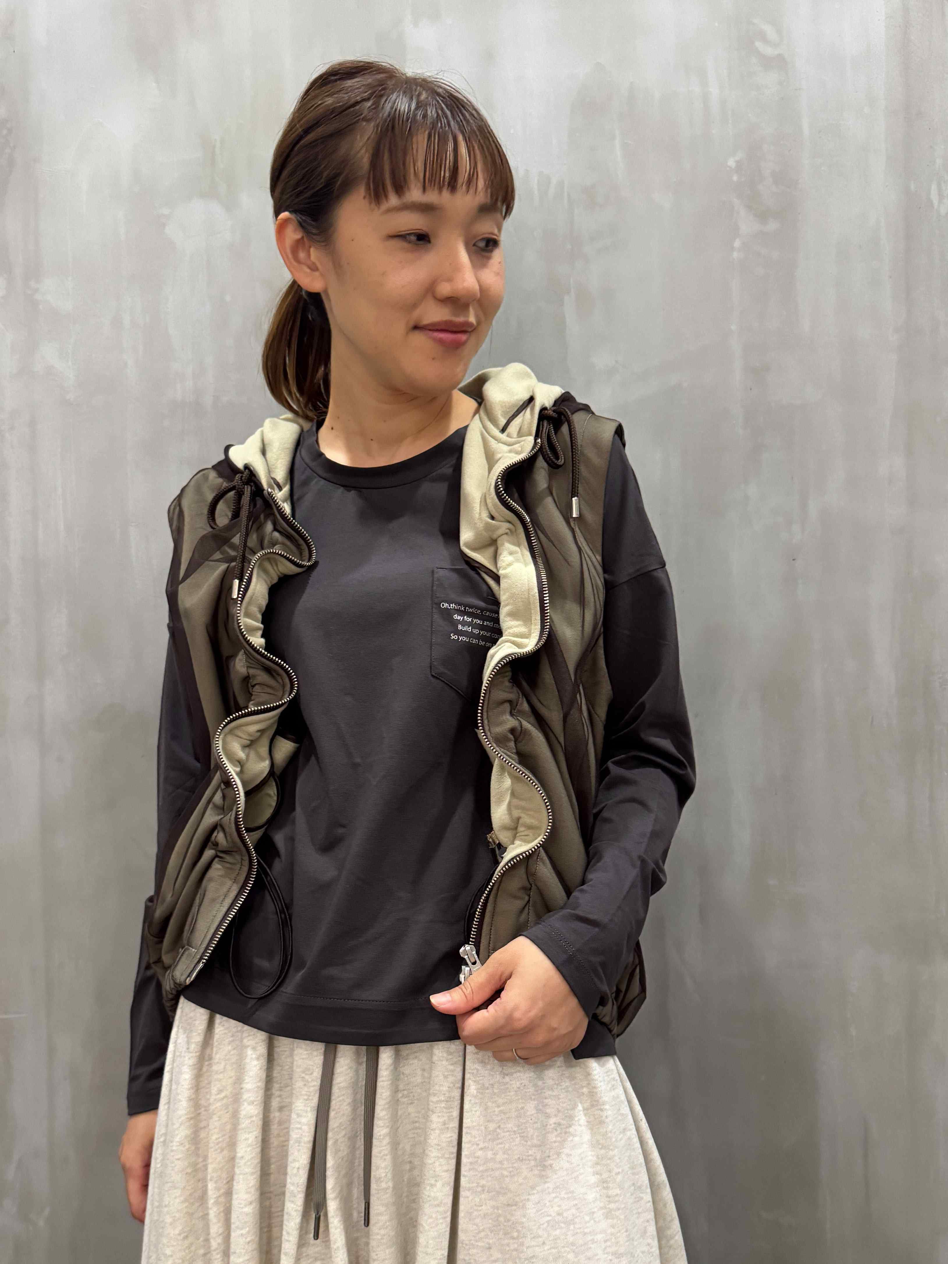 25SS 完売品 Lallia mu ラリアムー ノーカラーエンボスジャケット Lallia Mu ラリア・ムー ブルゾン 2512284 エンブロイダリー