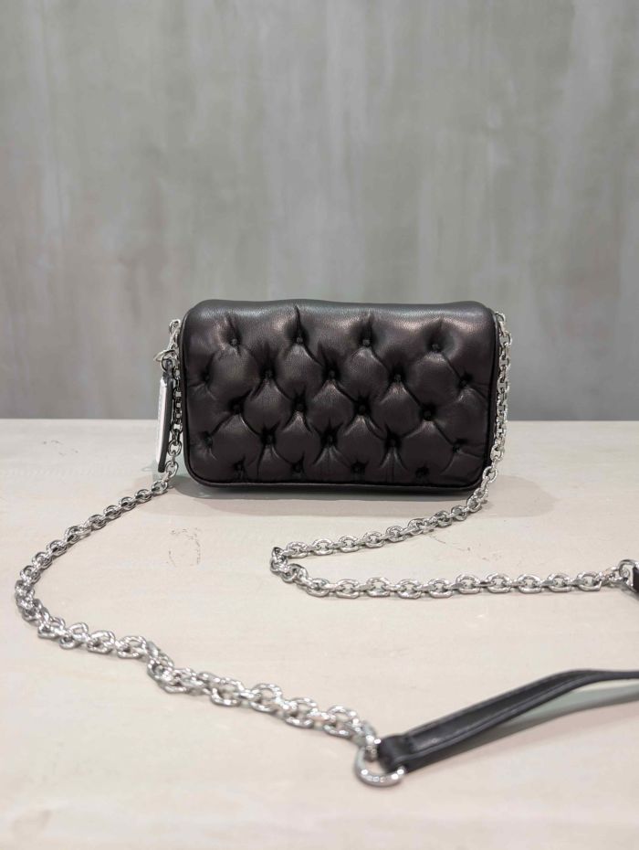 Maison Margiela(メゾンマルジェラ)|Glam Slam embroidery wallet bag mini|SB1ZI0014P6434