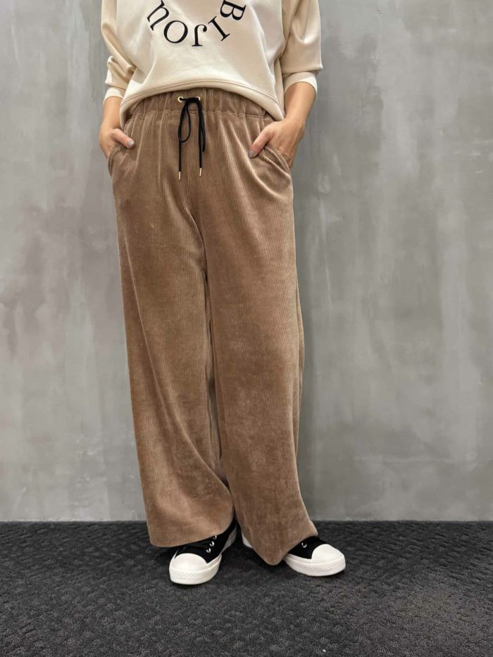 trois(トロワ)|コーデュロイジャージー セミワイドパンツ|T256-87050