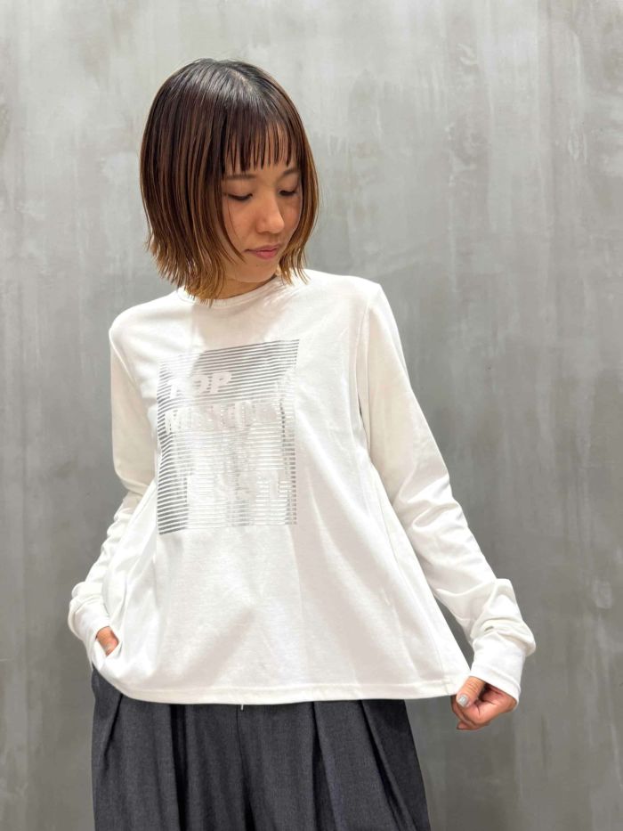 CYAN TOKYO(シアントーキョー)|バックギャザーロゴロングスリーブTシャツ|507408